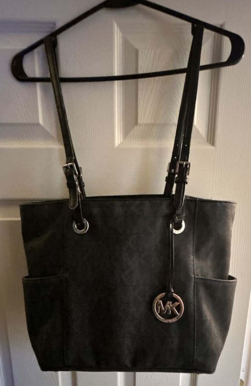 Michael Kors Jet Set Travel Tote Black Logo